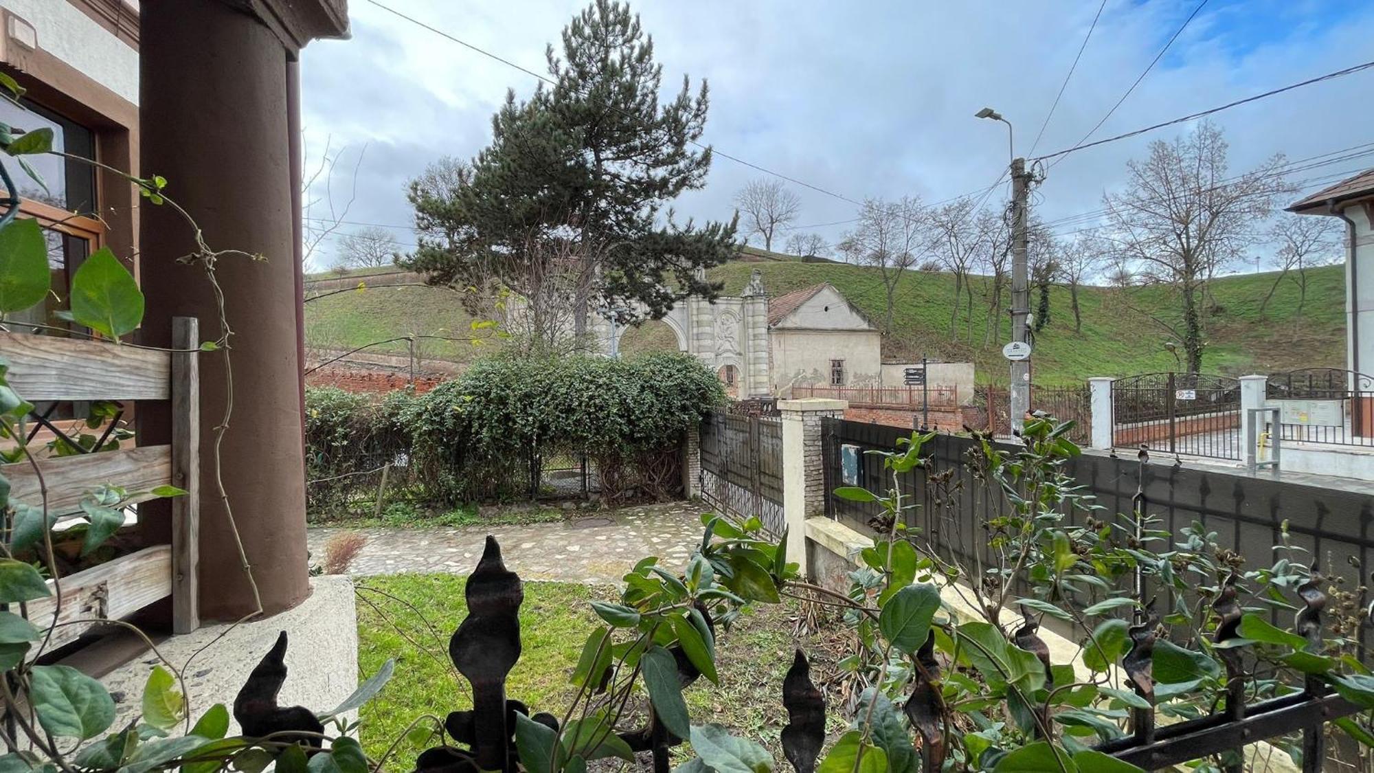Villa La Poarta Cetatii Alba Iulia Exterior foto